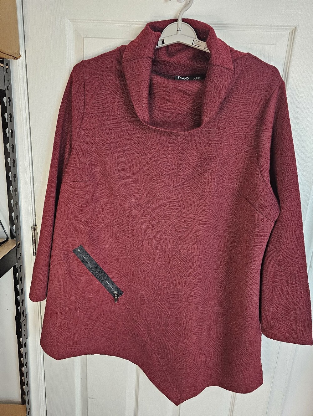 Evans Womens Maroon Textured Cowl Neck Sweater with Faux Zip Pocket Size 22/24